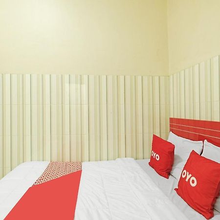 OYO 91453 Hotel Srikandi Gejayan Maguwo Bagian luar foto