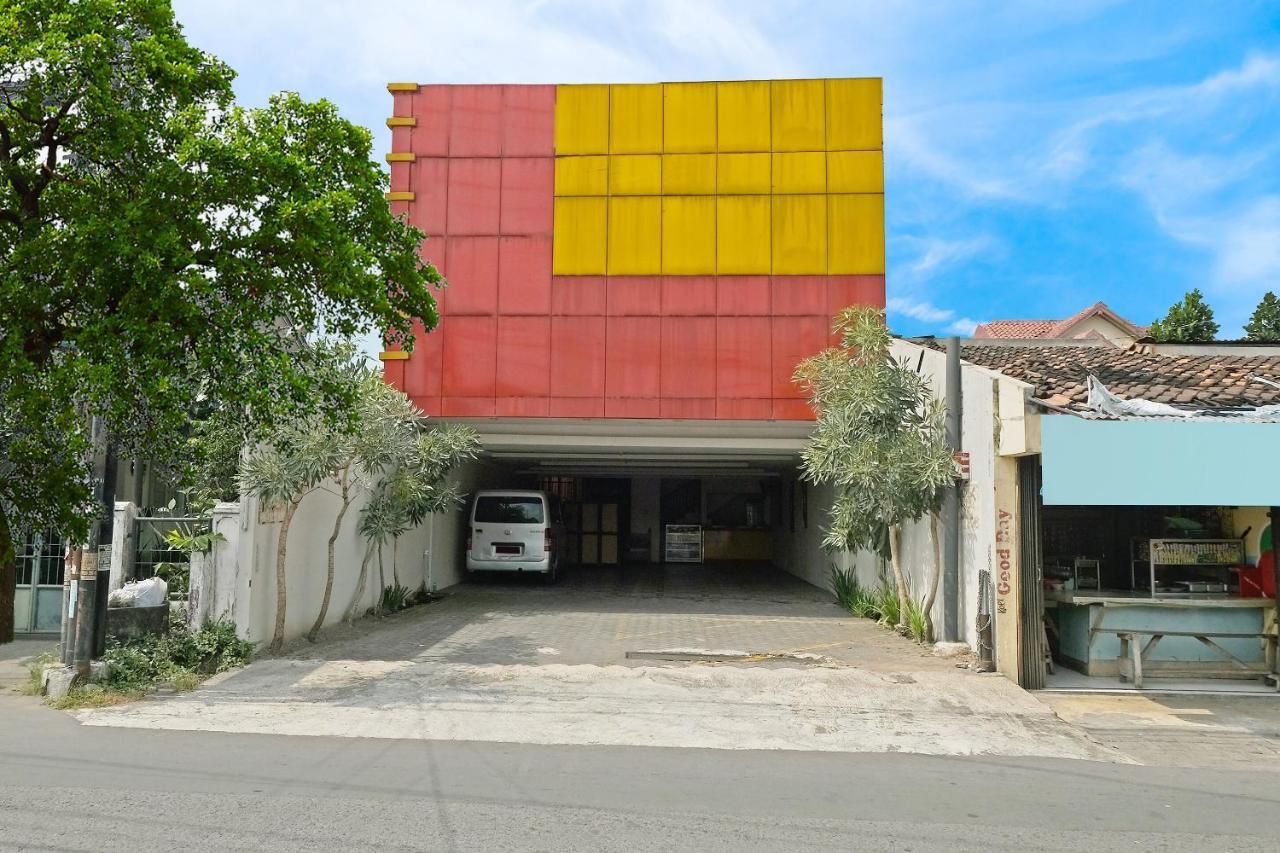 OYO 91453 Hotel Srikandi Gejayan Maguwo Bagian luar foto