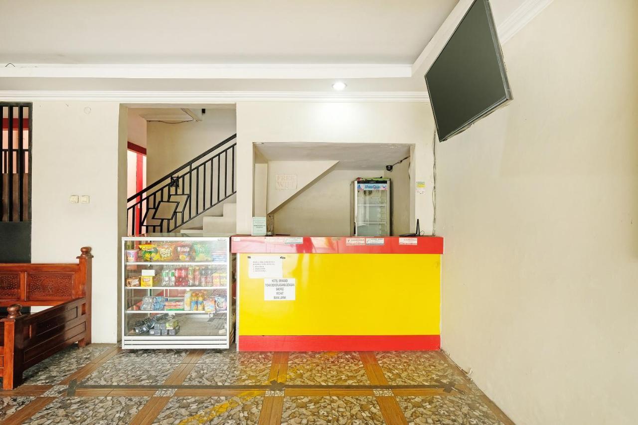 OYO 91453 Hotel Srikandi Gejayan Maguwo Bagian luar foto